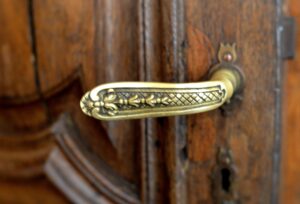 Timeless Craftsmanship: Elevating Interiors with Cast in Style Ironmongery