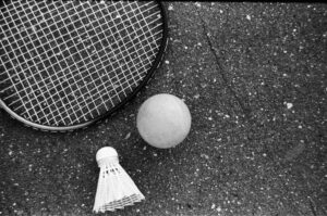 Finding Your Perfect Racket: A Tennis Express Guide to Choosing Equipment That Fits Your Game