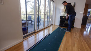 Improve Every Round with PUTTR’s Intelligent Indoor Golf Training System