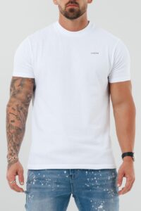 The Everyday Essential Reimagined: Why the Huega House Essential Tee in Taupe Deserves a Spot in Every Wardrobe
