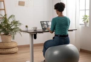 Rückenschmerzen Prävention durch Ergonomie und Richtige Sitzhaltung